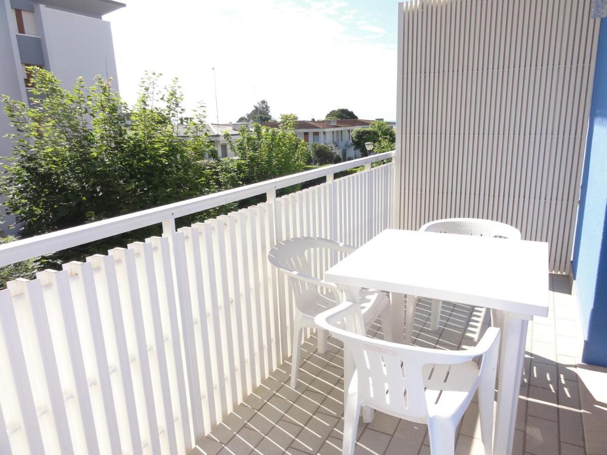 Sabrina - Appartamenti Bibione Habitación foto